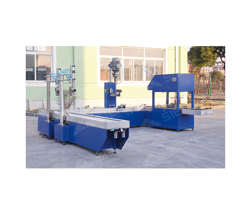 Automatic Liquid Filling Machine (Weighing Type)